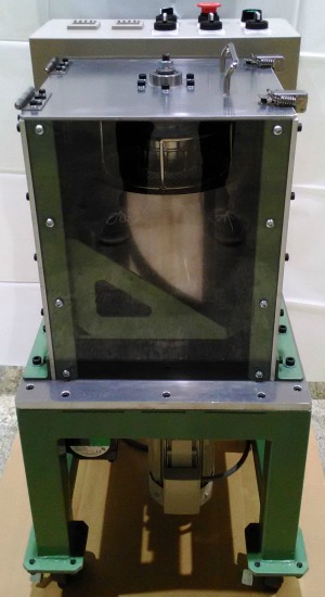 小型ディップスピンコーター、側面1。